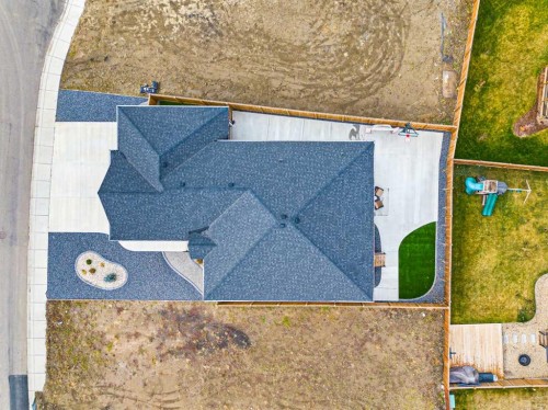 6008 13 Street, Lloydminster, AB - Outdoor