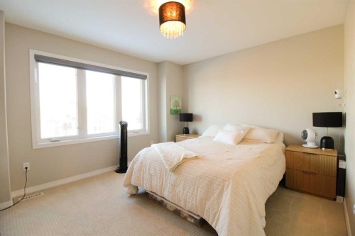 3320 42 Avenue, Lloydminster, SK - Indoor Photo Showing Bedroom