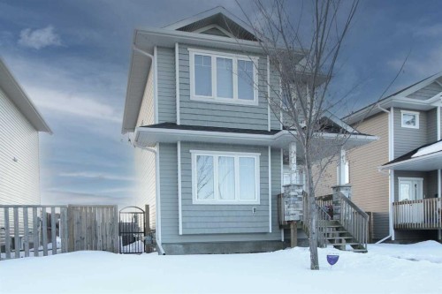 3320 42 Avenue, Lloydminster, SK - Outdoor