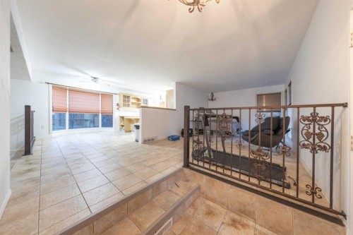 5116 30 Street, Lloydminster, AB - Indoor Photo Showing Other Room