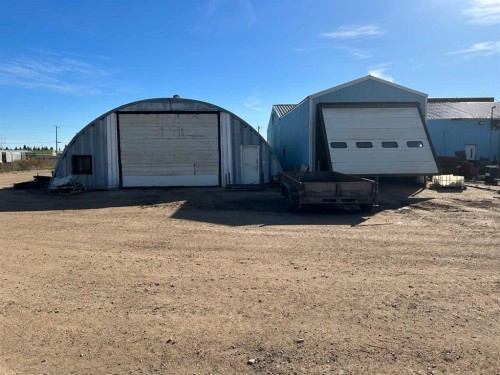 4905 57 Ave, Two Hills, AB 