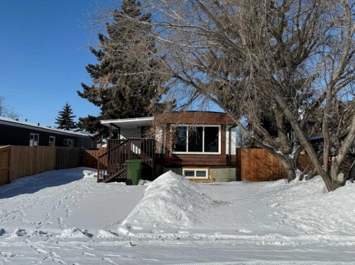 4942 43 Street  Vermilion, AB T9X 1P5
