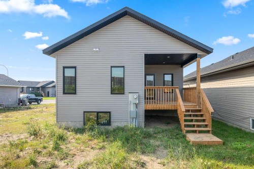 3321 41 Avenue, Lloydminster, SK - Outdoor With Exterior