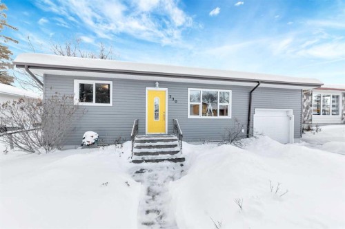 230 2 Avenue, St. Walburg, SK - Outdoor