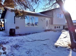 5943 51 Avenue  Vermilion, AB T9X 1X2