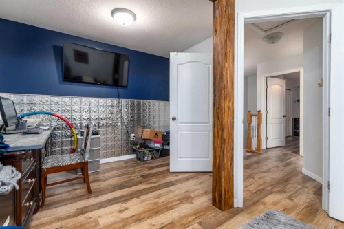 5018 46 Street, Lloydminster, AB - Indoor Photo Showing Other Room