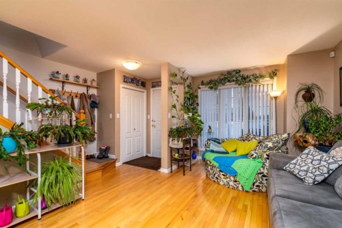 5018 46 Street, Lloydminster, AB - Indoor Photo Showing Other Room