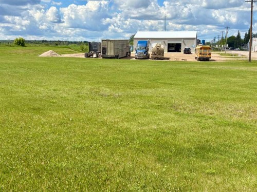5101 49 Avenue, Dewberry, AB 