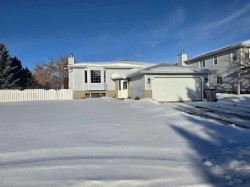 1934 8 Avenue  Wainwright, AB T9W 1H6