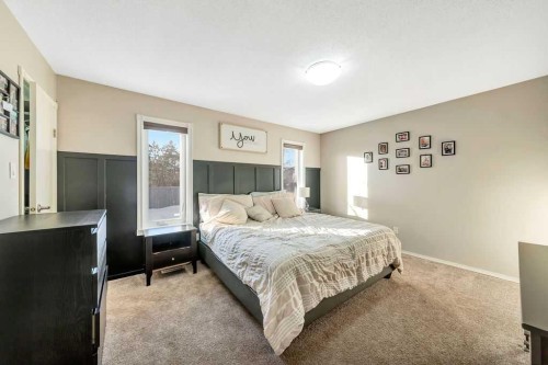 5911 41 Street, Lloydminster, AB - Indoor Photo Showing Bedroom