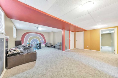 5911 41 Street, Lloydminster, AB - Indoor