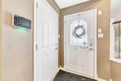 5911 41 Street, Lloydminster, AB - Indoor Photo Showing Other Room