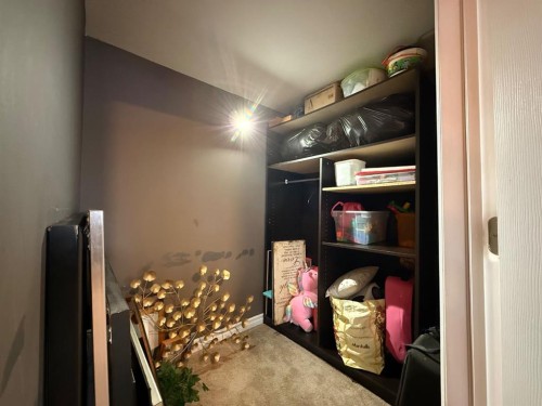 5213 48 Street, Kitscoty, AB - Indoor