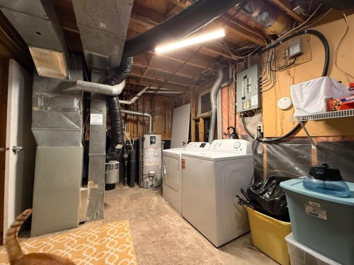 5213 48 Street, Kitscoty, AB - Indoor Photo Showing Laundry Room
