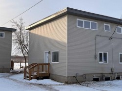 56-305 5 Street  Wainwright, AB T9W 1A5