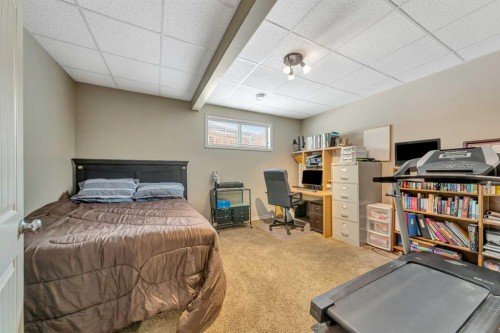 3204 65 Avenue, Lloydminster, AB - Indoor Photo Showing Bedroom