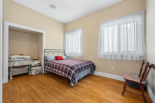 31060 Twn 504, Kitscoty, AB - Indoor Photo Showing Bedroom