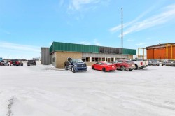 5202 65 Street  Lloydminster, AB T9V 2T3