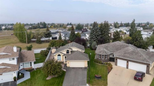 3812 58 Avenue, Lloydminster, AB - Outdoor