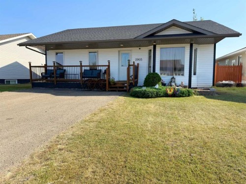 2905 10 Avenue, Wainwright, AB - Outdoor With Deck Patio Veranda