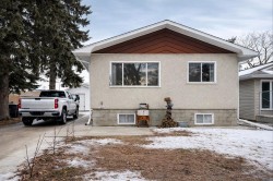 1026 11 Avenue  Wainwright, AB T9W 1K6