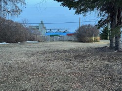 4925 51 Avenue  Kitscoty, AB T0B 2P0