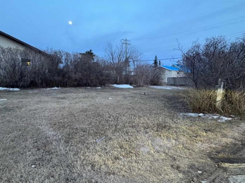 4925 51 Avenue, Kitscoty, AB 