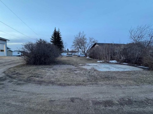 4925 51 Avenue, Kitscoty, AB 