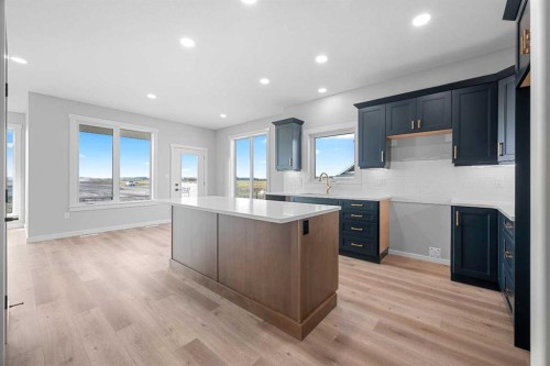 1812 63 Avenue, Lloydminster, AB - Indoor Photo Showing Kitchen With Upgraded Kitchen