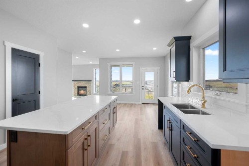 1812 63 Avenue, Lloydminster, AB - Indoor Photo Showing Kitchen With Double Sink With Upgraded Kitchen