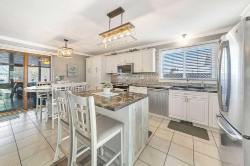 5708 29 Street, Lloydminster, AB - Indoor