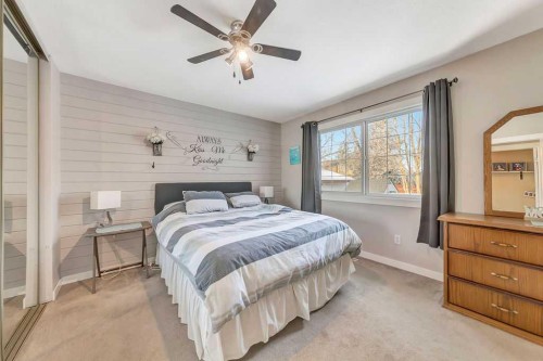 5708 29 Street, Lloydminster, AB - Indoor Photo Showing Bedroom
