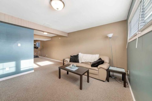 5708 29 Street, Lloydminster, AB - Indoor