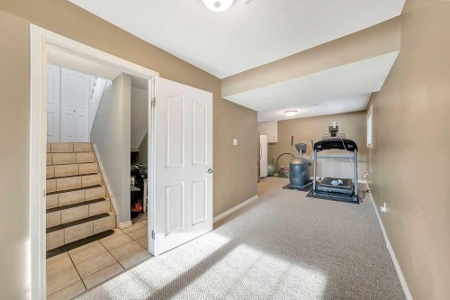 5708 29 Street, Lloydminster, AB - Indoor Photo Showing Other Room