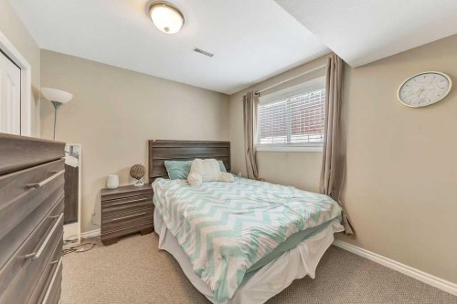 5708 29 Street, Lloydminster, AB - Indoor Photo Showing Bedroom