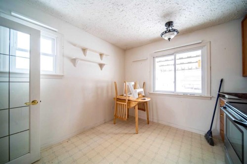 706 7 Avenue, Wainwright, AB 