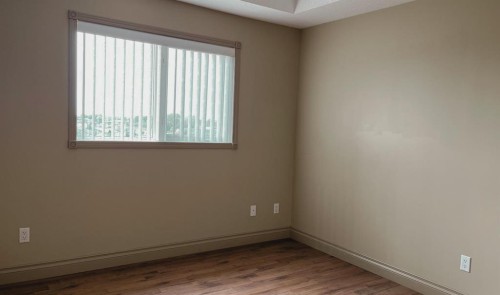 401-2609 11 Avenue, Wainwright, AB - Indoor Photo Showing Other Room