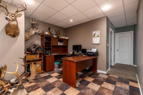 28 Robert Drive, Rural, SK - Indoor Photo Showing Office