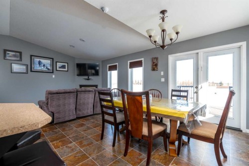28 Robert Drive, Rural, SK - Indoor Photo Showing Dining Room