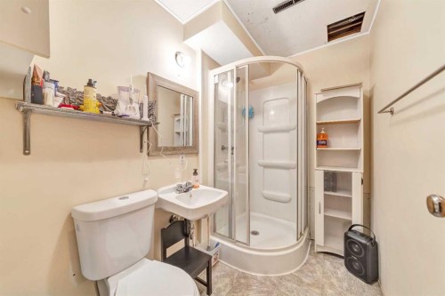 4717 38 Street, Lloydminster, SK 