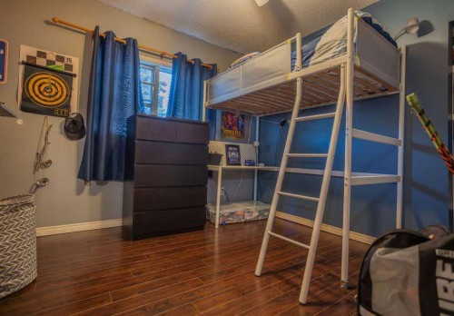 502 5 Avenue, Wainwright, AB - Indoor With Storage