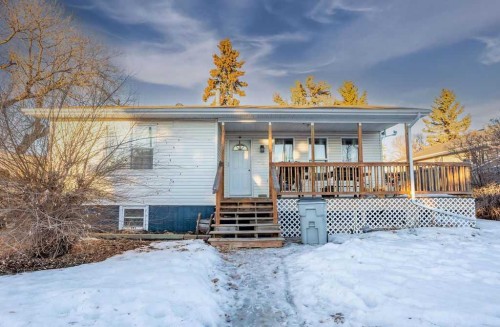 502 5 Avenue, Wainwright, AB - Outdoor With Deck Patio Veranda