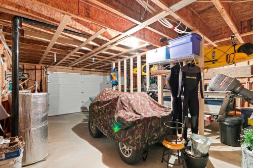 117 Kenderline Boulevard, Livelong, SK - Indoor Photo Showing Garage