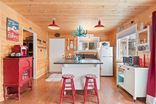 117 Kenderline Boulevard, Livelong, SK - Indoor Photo Showing Kitchen