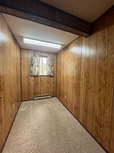 5503 51 Street, Edgerton, AB - Indoor