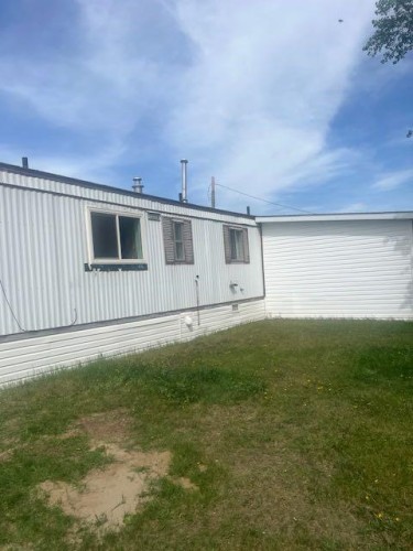 5503 51 Street, Edgerton, AB - Outdoor