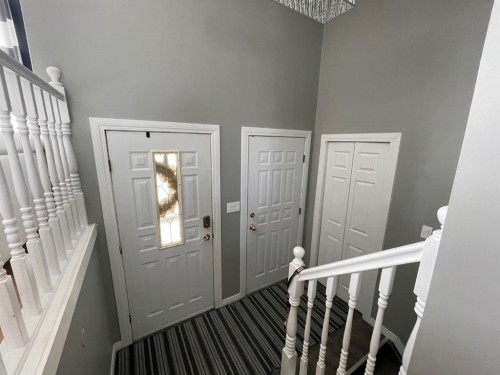 4009 59 Avenue Close, Lloydminster, AB - Indoor Photo Showing Other Room