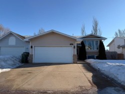 4009 59 Avenue Close  Lloydminster, AB T9V 2R9