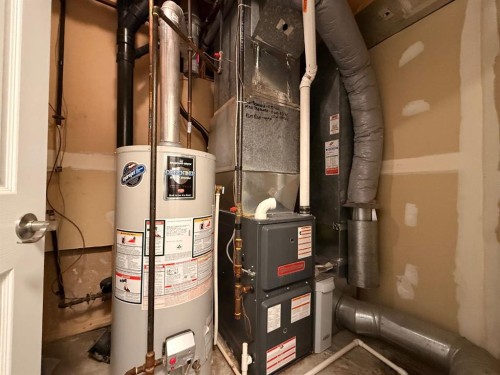 4009 59 Avenue Close, Lloydminster, AB - Indoor Photo Showing Basement