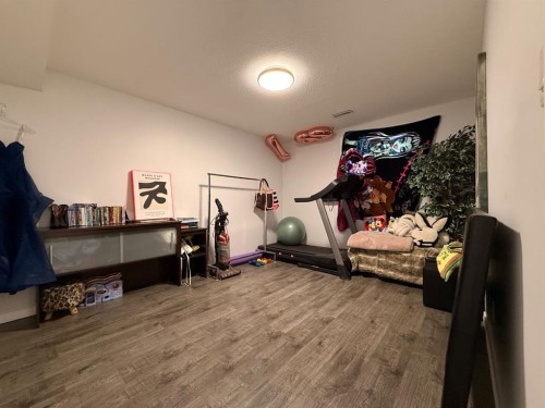 4009 59 Avenue Close, Lloydminster, AB - Indoor